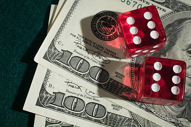 Live dealer table with multiple camera angles