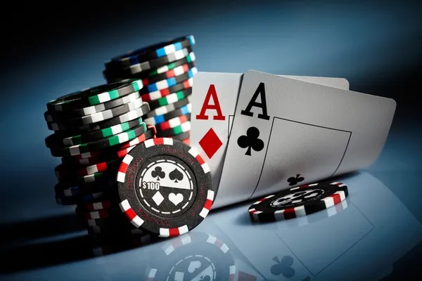 apkhijau Kode Alam live dealer studio with HD broadcast setup